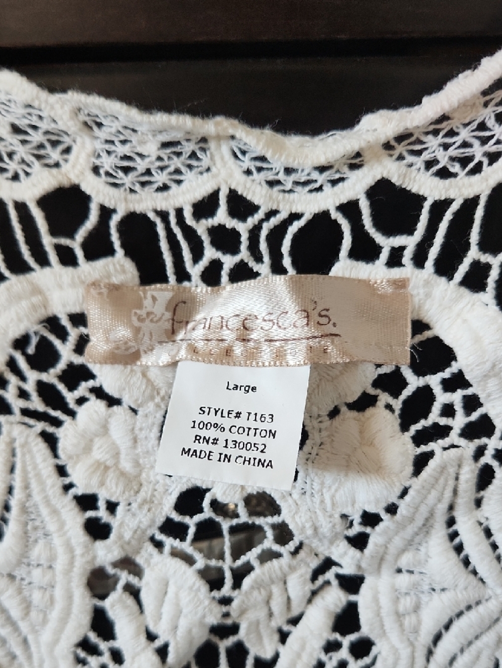 Francesca's Collections Cream Crochet Floral Lace Cropped Vest - Picture 2 of 5